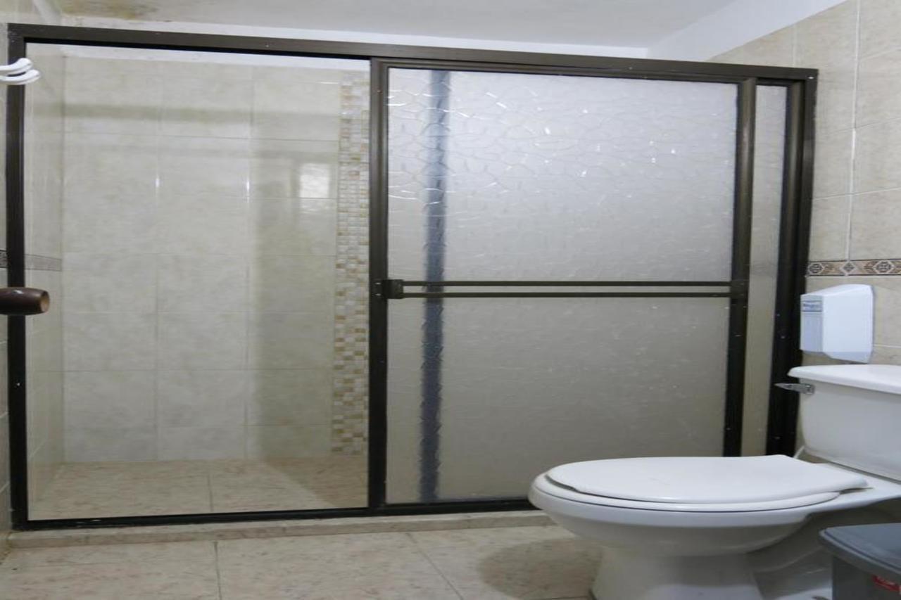 Tiger Hostel Medellín Zewnętrze zdjęcie